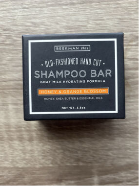 Beekman 1802 Goat Milk Shampoo Bar Honey & Orange Blossom 3.5 oz Hand Cut Bar